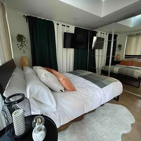 Cosy Studio On The Thames